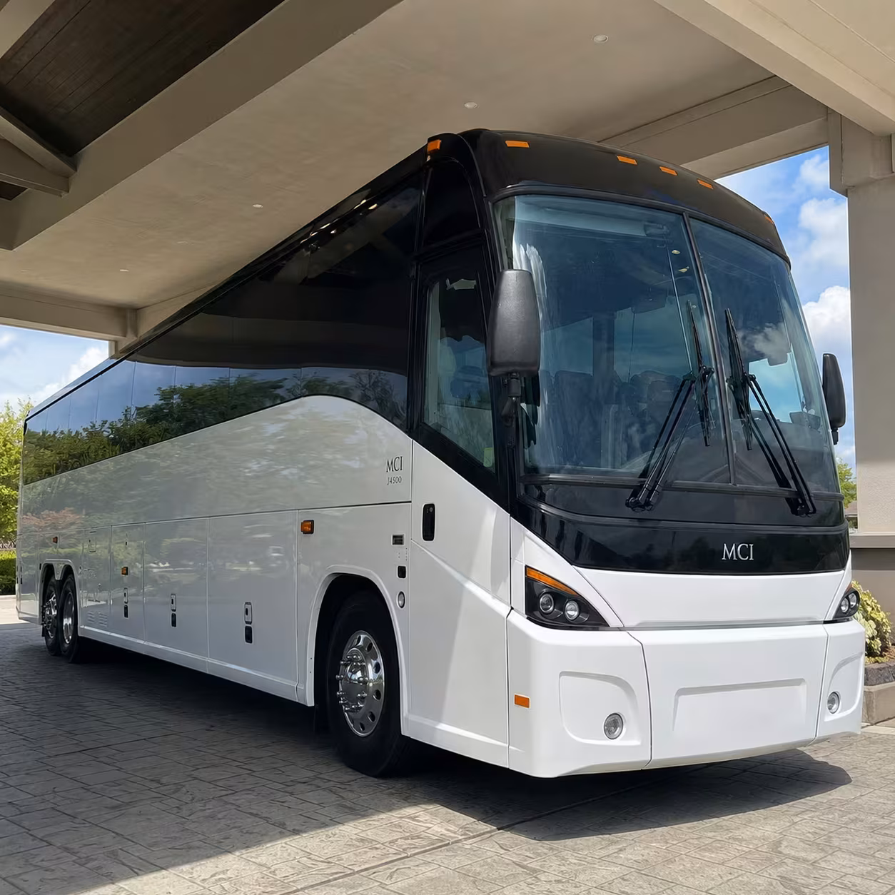 spokane valley charter bus rentals to seattle and western washington