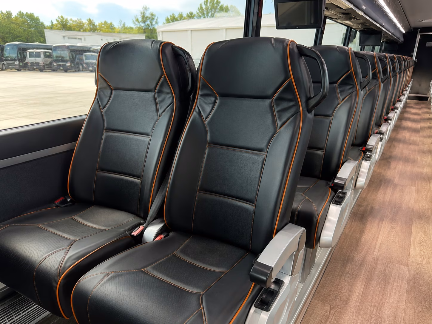 spokane valley wedding shuttle buses from spokane airport geg